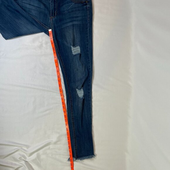 Almost Famous Jeans Size 11 Roll Cuff Distressed Medium Wash - Picture 6 of 9